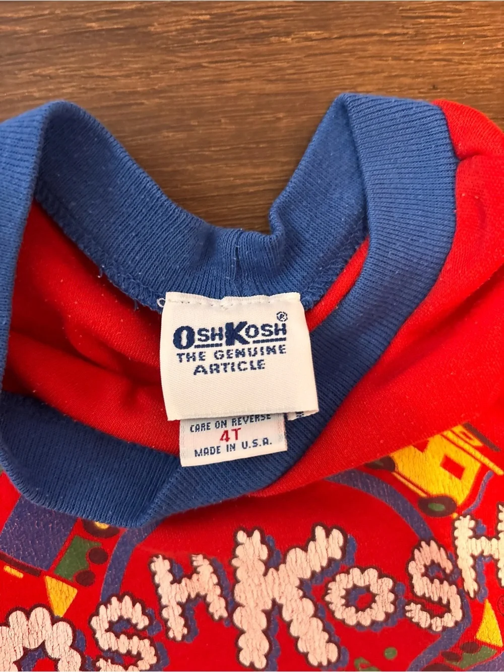 Vintage OshKosh Kids 4T Red Express Train Graphic T-shirt 1980’s Unisex